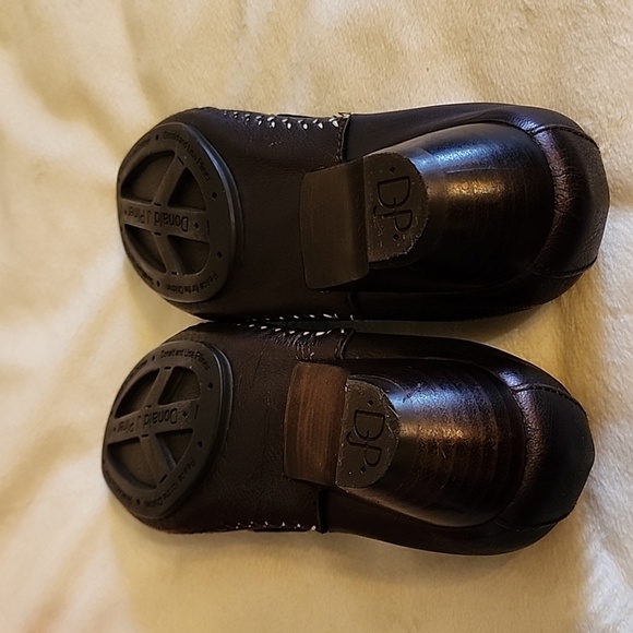 NEW Donald J. Pliner Buttery Leather Ballet Kitten Heel Brown Luxury Designer - Picture 9 of 15